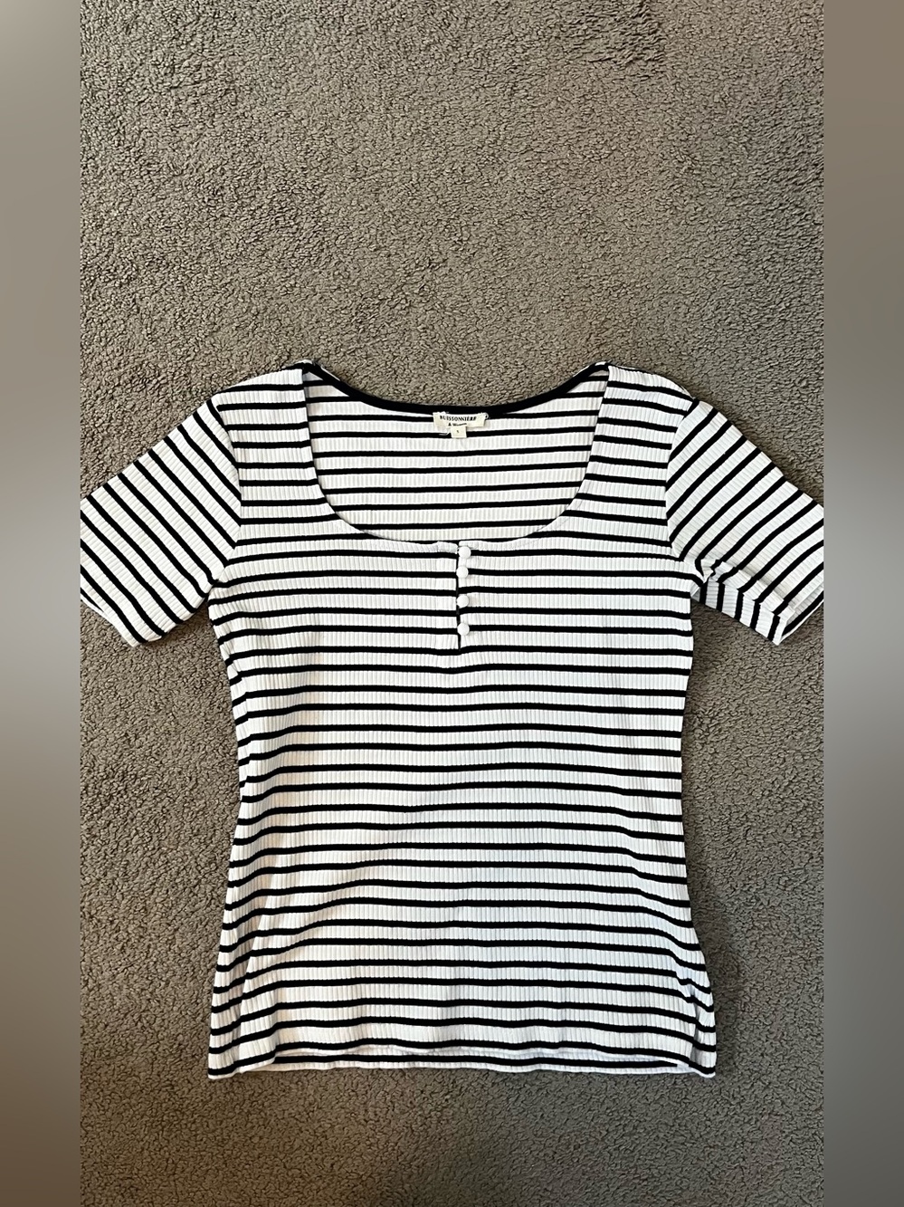 Striped Scoop Neck Rib-Knit Tee - Black & White